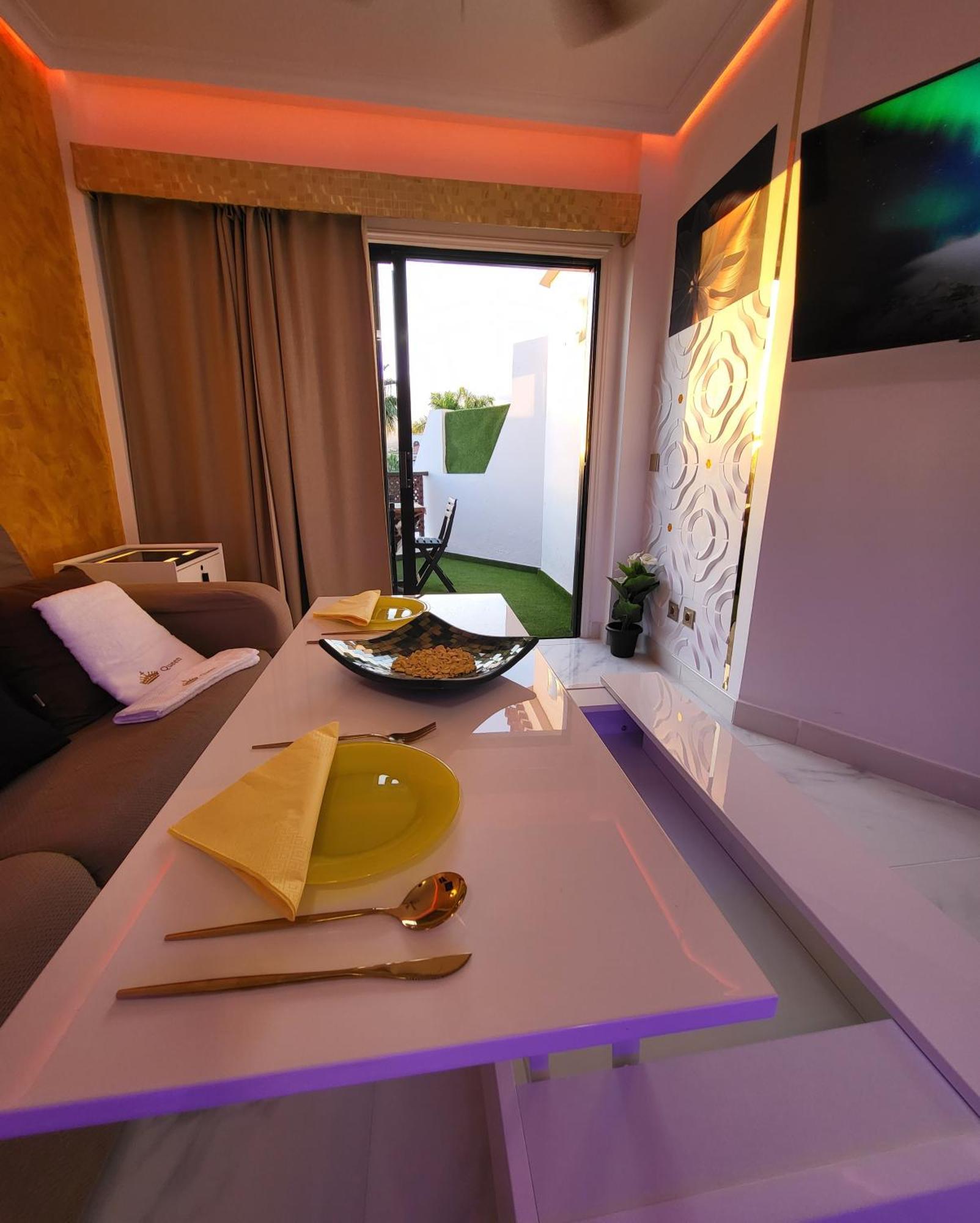Moderno Y Luminoso Atico Con Vistas Y Piscina Apartamento *