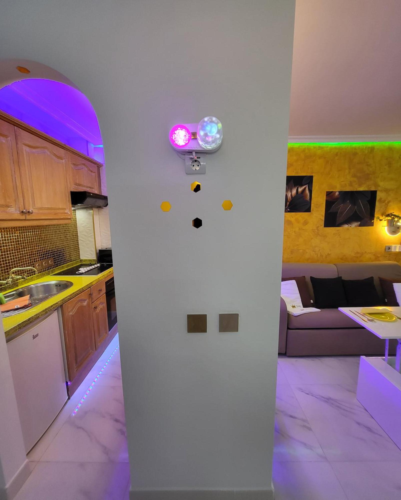 Moderno Y Luminoso Atico Con Vistas Y Piscina Appartement *