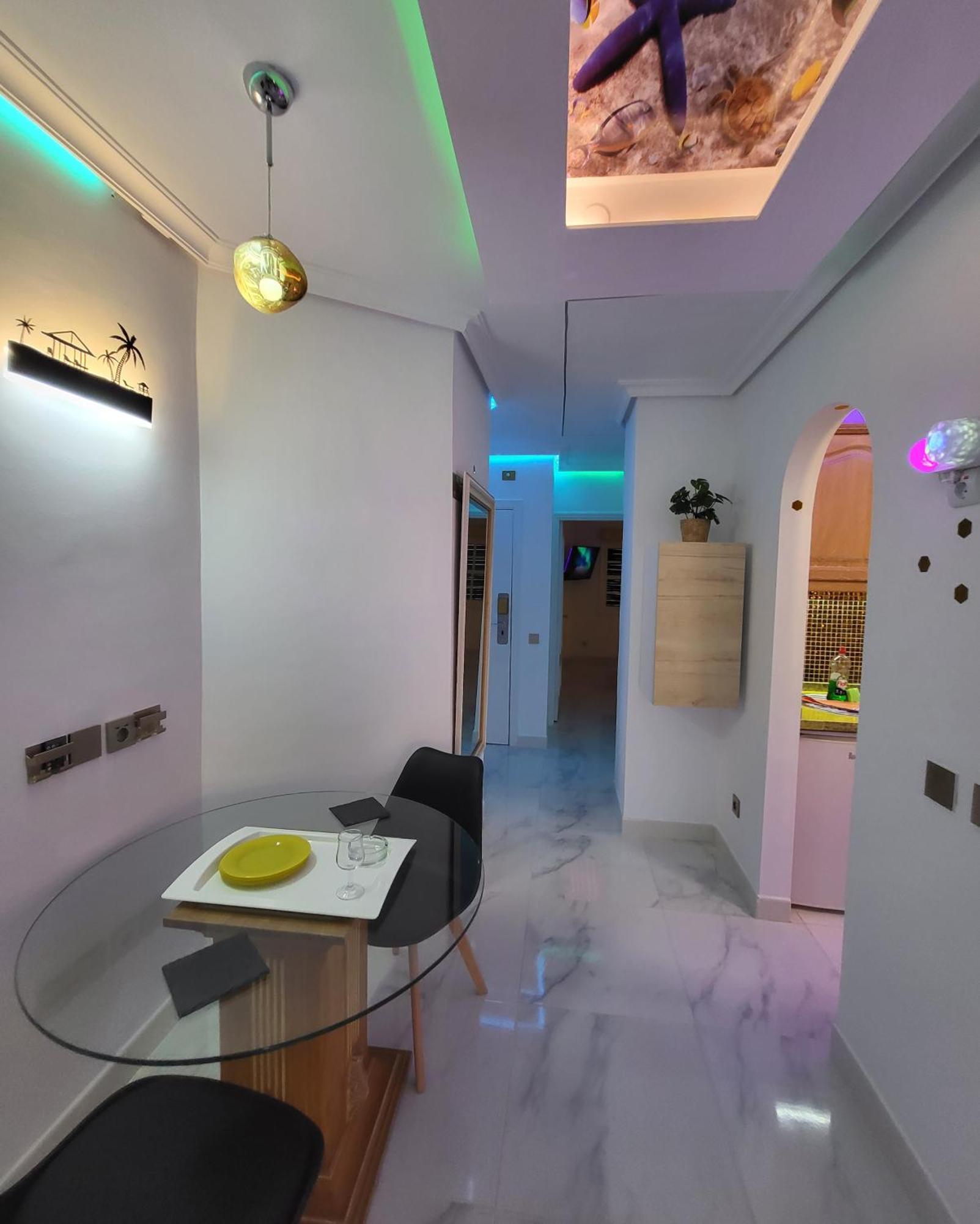 Moderno Y Luminoso Atico Con Vistas Y Piscina Appartement San Miguel de Abona